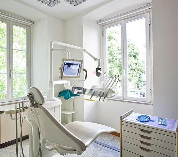 About Us | Autumn Heights Dental - Dentist Converse, TX 78109 | (210) 245-4184